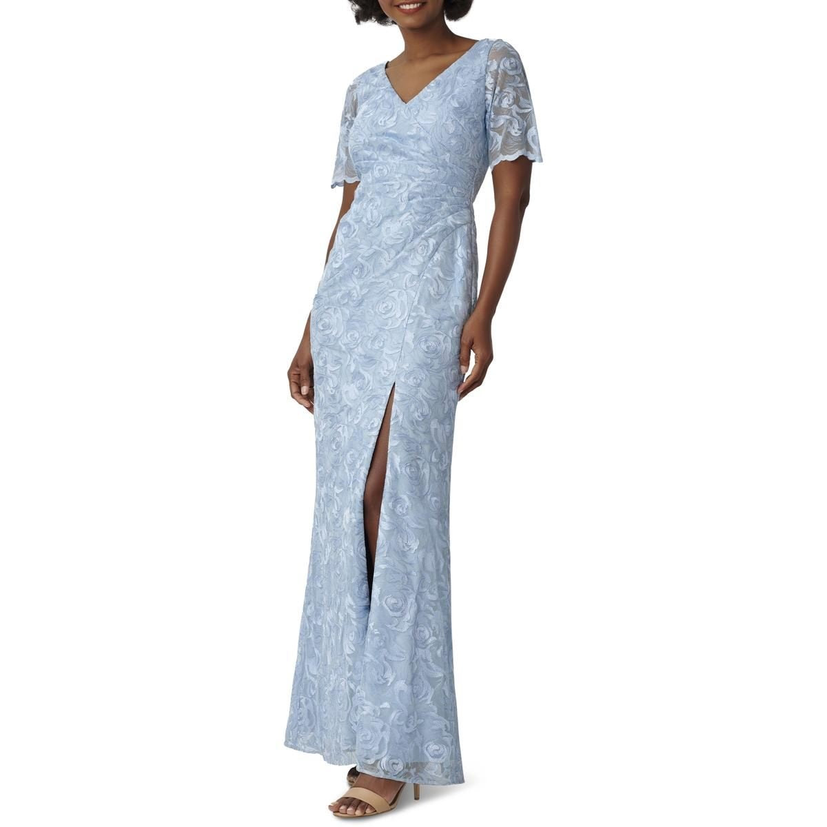 11225 Baby Blue. Elegant fit and flare. Adrianna Papell. Size 14