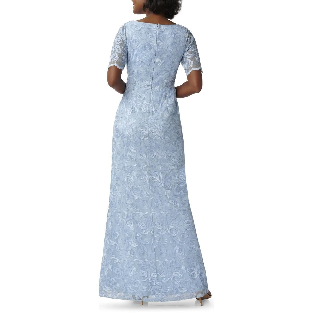 11225 Baby Blue. Elegant fit and flare. Adrianna Papell. Size 14