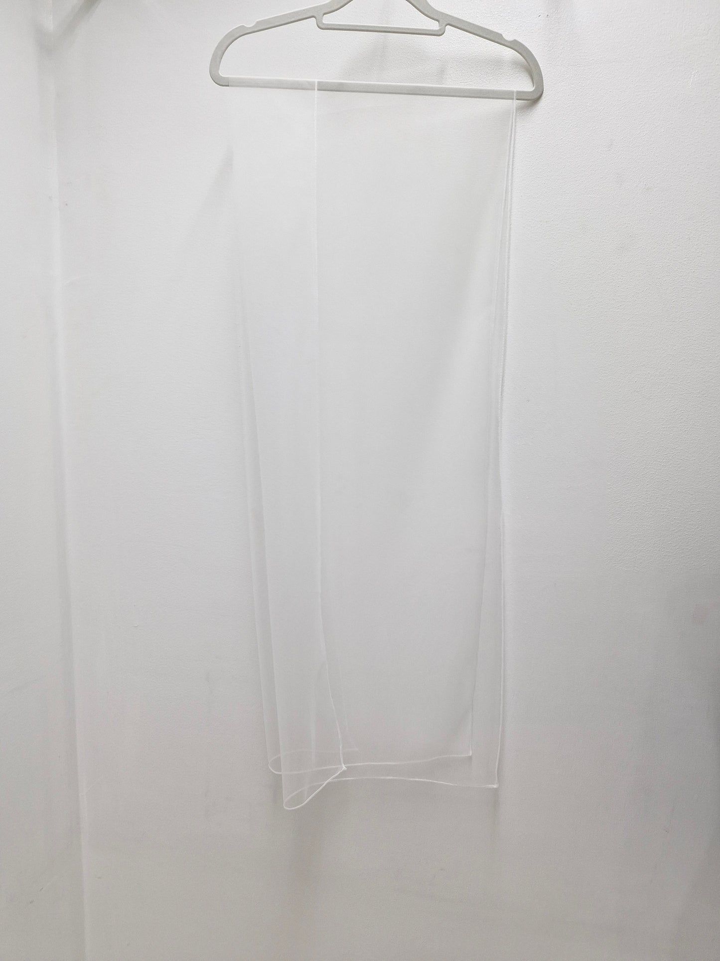 Wp1003 off white tulle wrap / scarf.