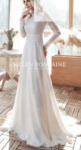 71078 Bohemian lace with long sleeves. Size 18