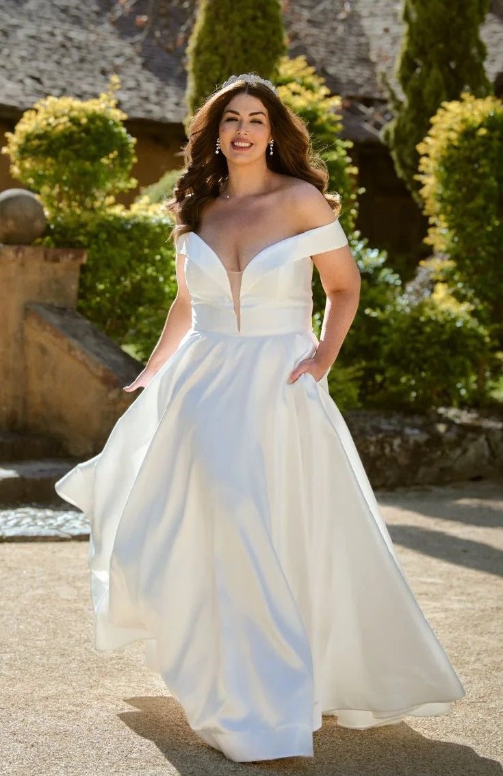 71167 - off-shoulder, mikado satin. So elegant