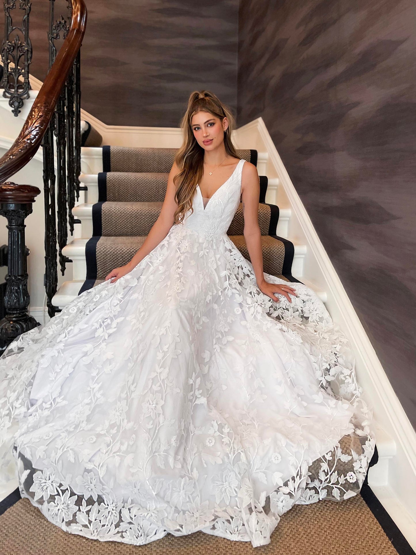 71313 Beautiful, A line princess wedding gown
