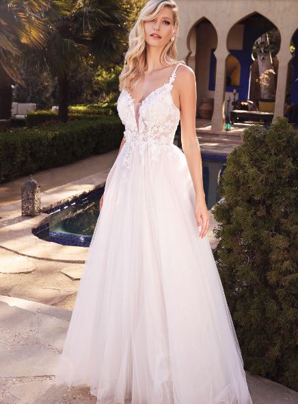 71626 Feminine, tulle A line gown with spagetti straps and beautiful beading