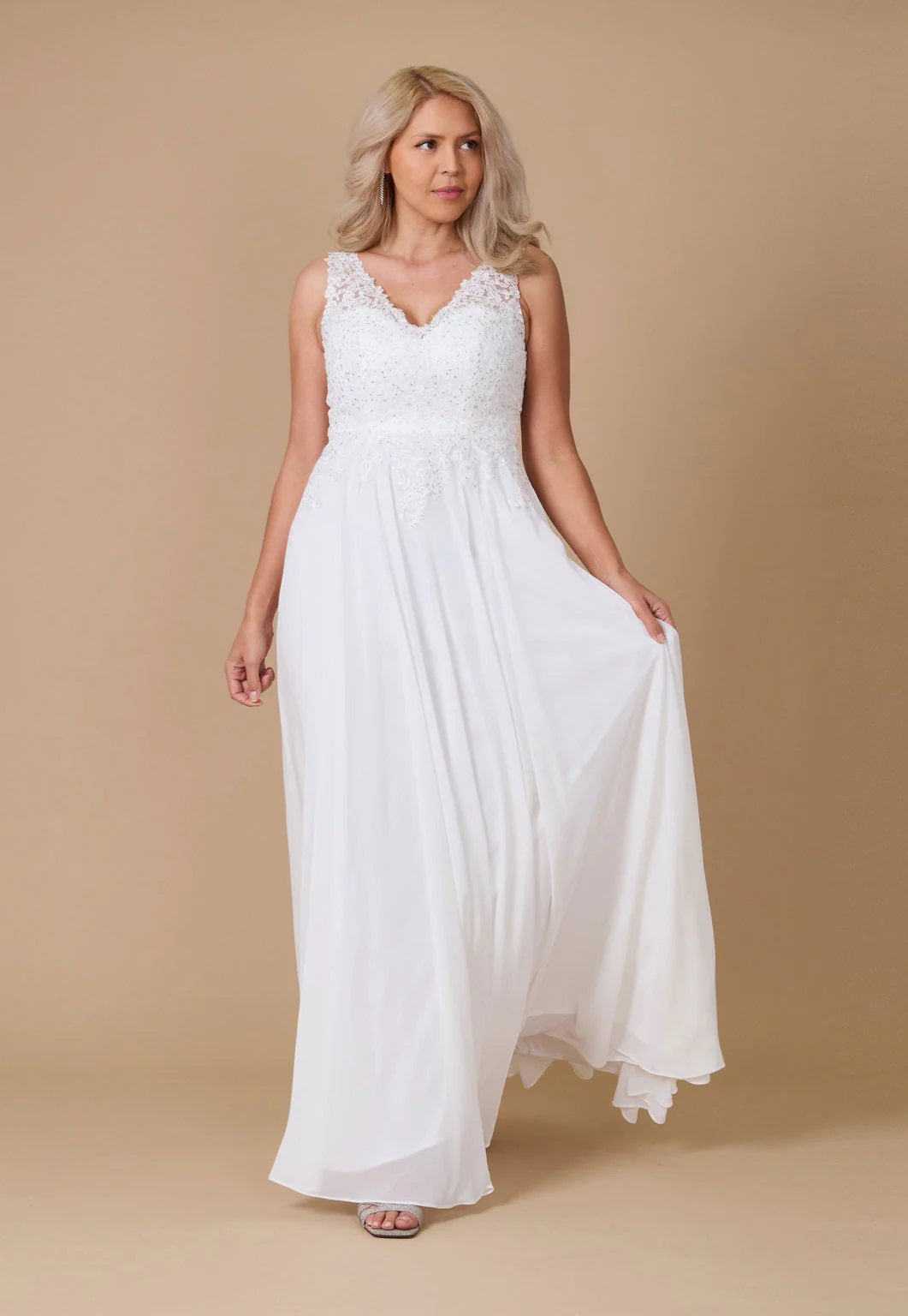 71894 ivory chiffon v neck wedding gown