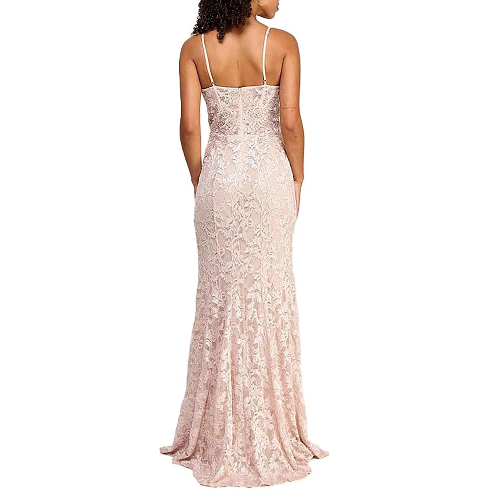 71985 Elegant fitted blush lace