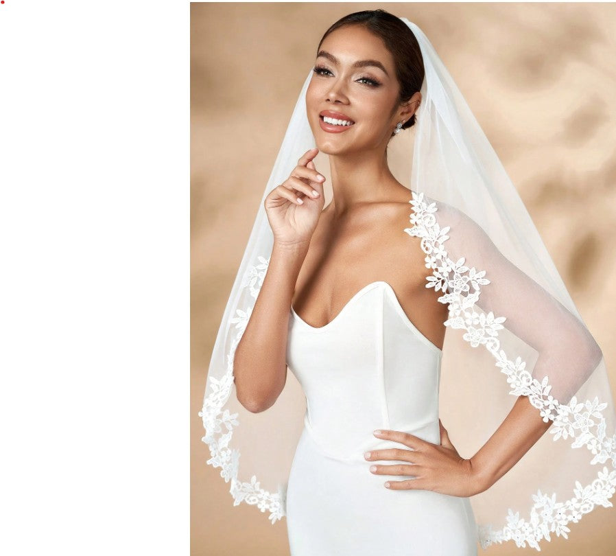 BBV98 single layer lace edge fingertip veil