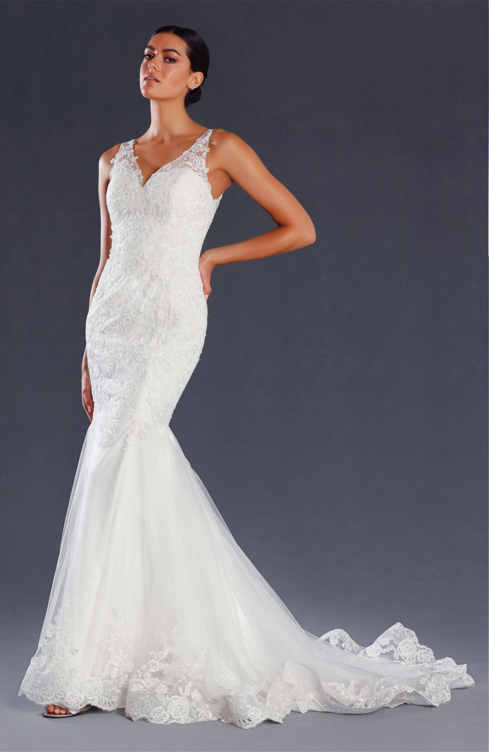 71035 V neck lace mermaid.
