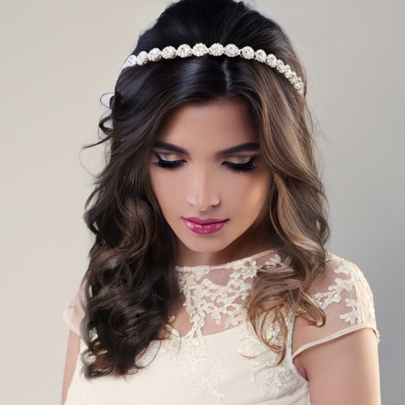 7424 Exquisite crystal hair vine. Silver