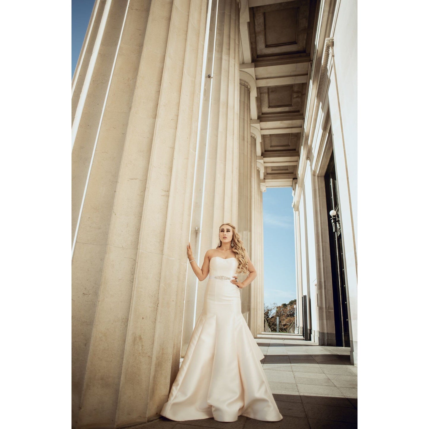 70570 Striking Mikado satin Champagne Wedding gown size 8