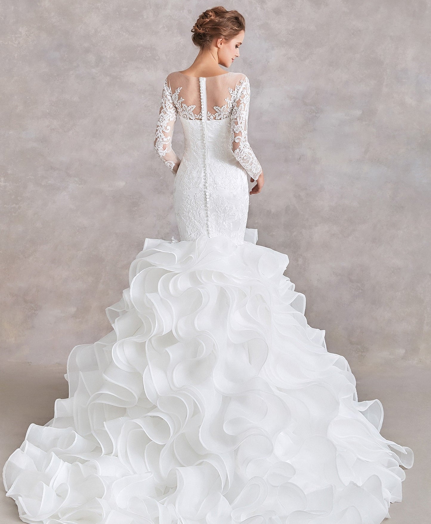 71340 Mermaid wedding dress with long sleeves, lace top and ruffles skirt. Size 6