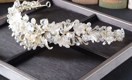 7332G Vintage gold baroque style Tiara.