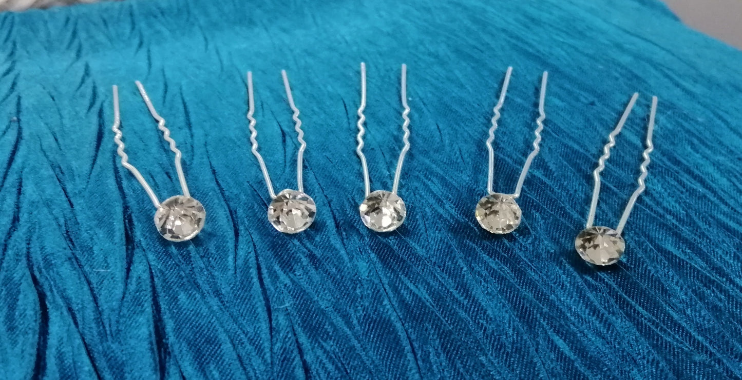 BBHP2 diamante hairpin 5 for $10.