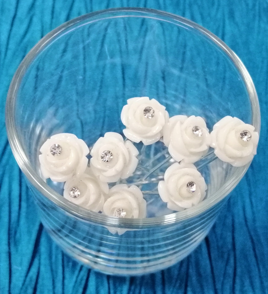BBHP3 flower hair pin with diamante centre 5 for 10$