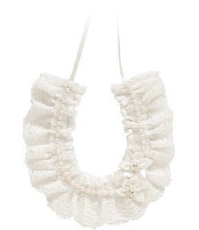 BBHS40W White lace bridal horseshoe with pearls and satin flowers.