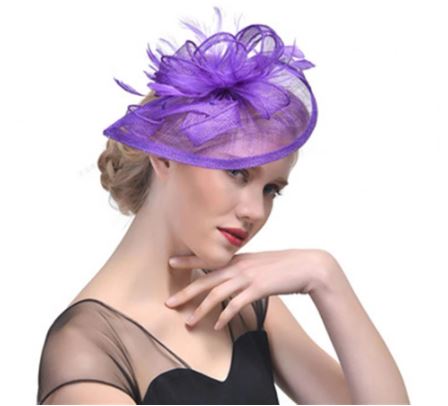 FAC500P Classic, light purple fascinator with central feathers and net.