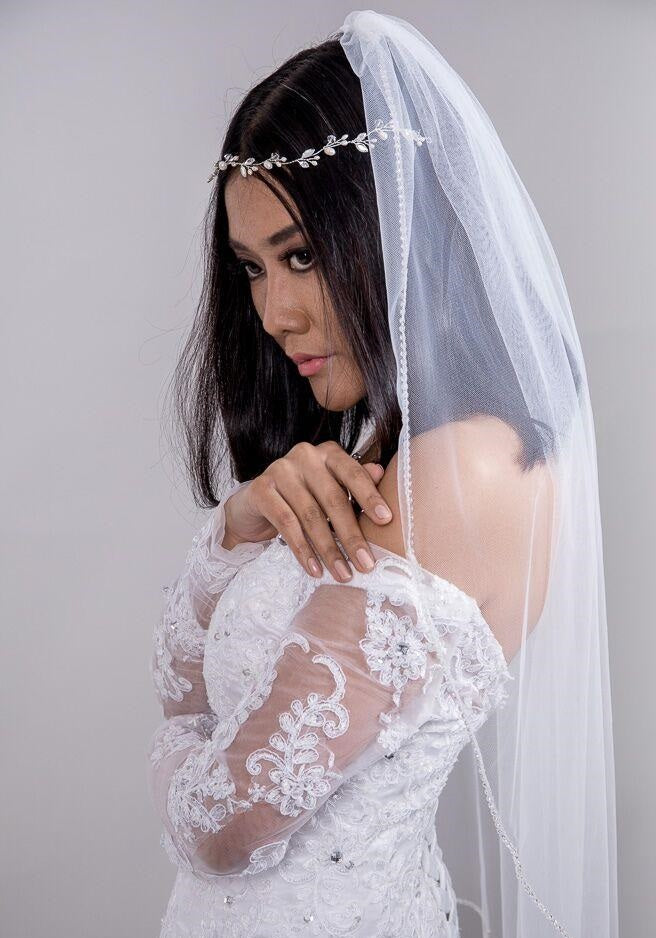 Veils and fascinators.