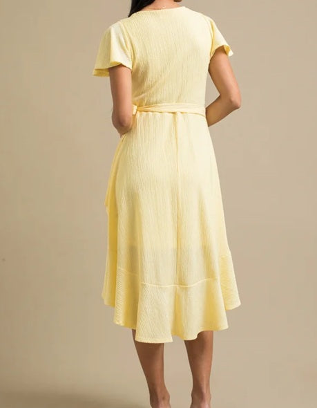 11501 lemon yellow high low. Short sleeves. HIRE