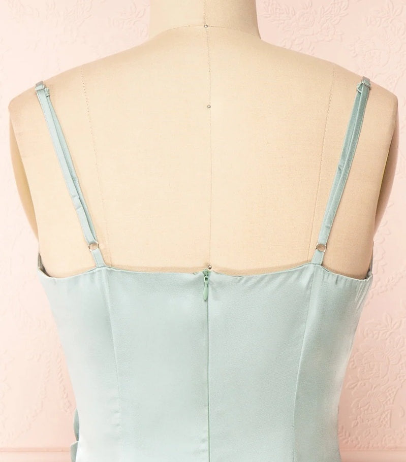 11508 Sage green satin HIRE