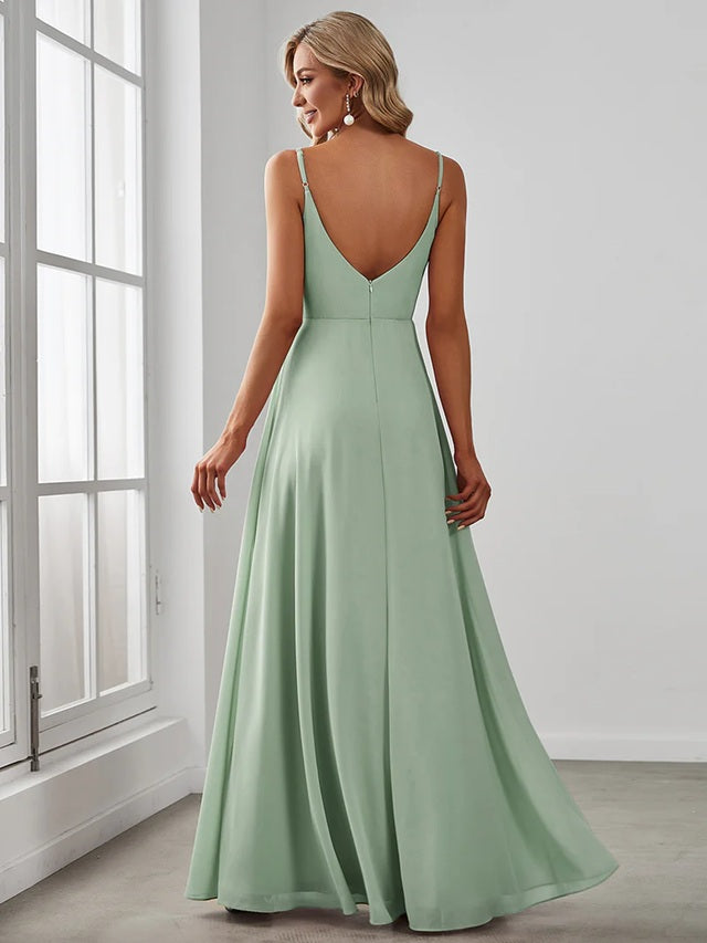11545 Sage green, chiffon, v neck, split. HIRE
