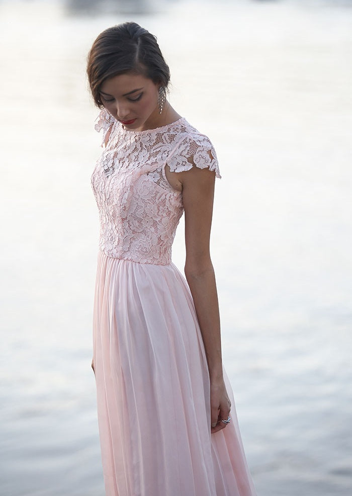 11600 Dusky pink. Lace top. Silk skirt