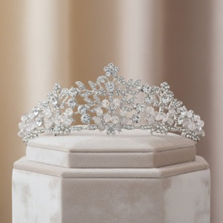 7701 Sparkling rhinestone crystals