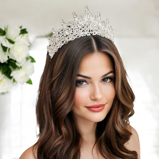 7662 Stunning starlet tiara.