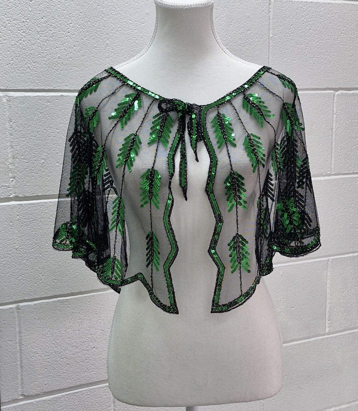 71525 Retro style. Beaded Sequins Cape. Green and black.