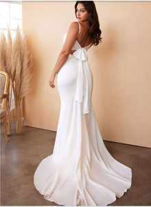 71731 Satin mermaid. Open back with large soft bow