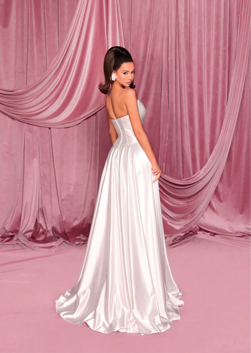 72000  Elegant strapless satin with dropped waist corset