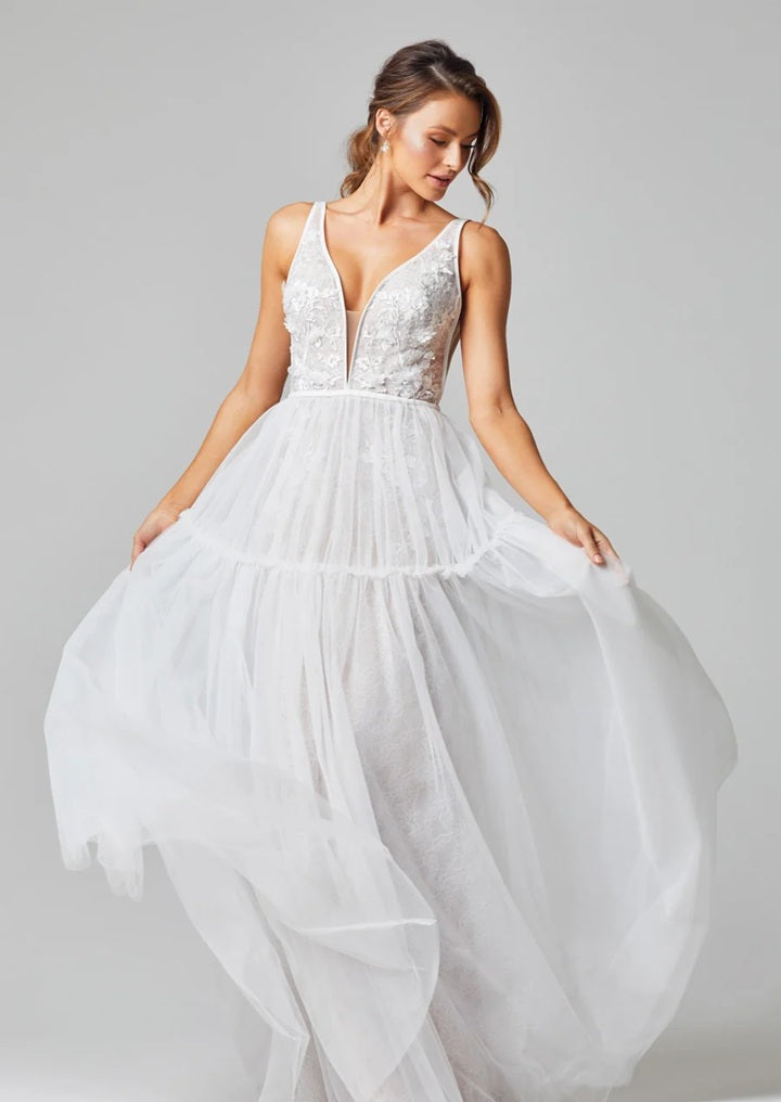 72020 V neck and floaty with beautiful detail