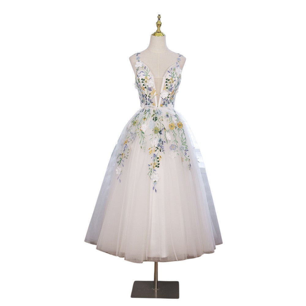 72160- Beautiful floral midi. Ideal for informal wedding gown