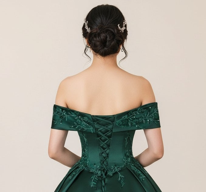 72165 Emerald green, alternative wedding dress