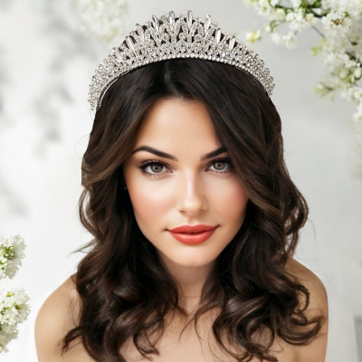 7434 Crystal treasure Tiara with Swarovski crystals.