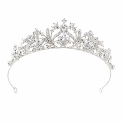 7664 Dainty Daisy Tiara. Delicate and lightweight.