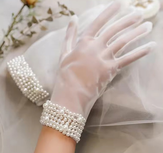 BBGV20 off white soft tulle wrist gloves with pearl cuff