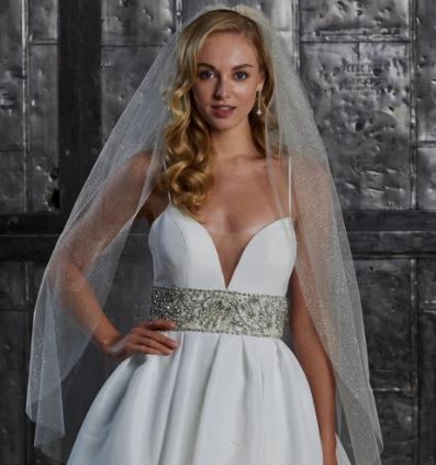 BBV65 single layer 75cm sparkle veil. stunning with white satin dress