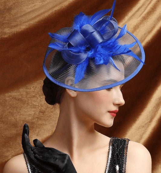 FAC1007RB Classic, fascinator with central flower and feathers