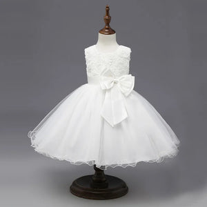G20276W. White flowers and sparkle tulle flower girl, party dress. Age 6