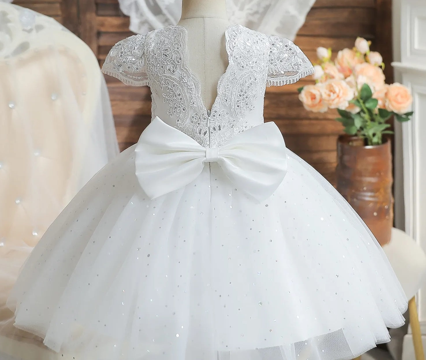 G20278. Short sleeve beaded bodice tulle flower girl party dress. Age 5