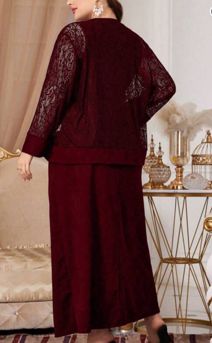 11354 Burgundy crepe and lace 2 piece.