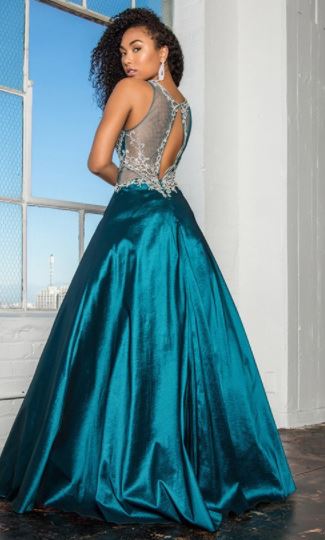 10771 Beautiful teal taffeta full length gown with beaded bodice. size 8