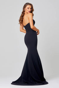 10941  Tania Olsen PO886 Black crepe strapless fit and flare. Size 12.