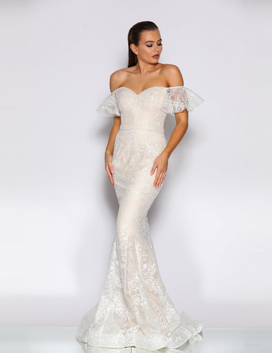 70870 Lace (ivory on nude) Off shoulder mermaid. sold out