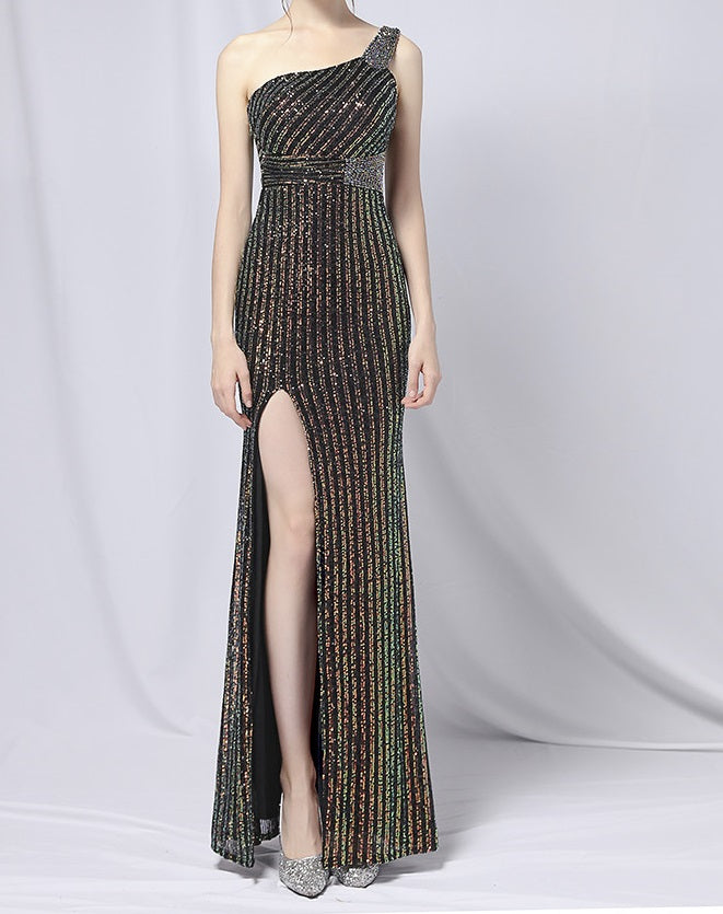 71256 Gold and black one shoulder sequin mermaid. Size 10