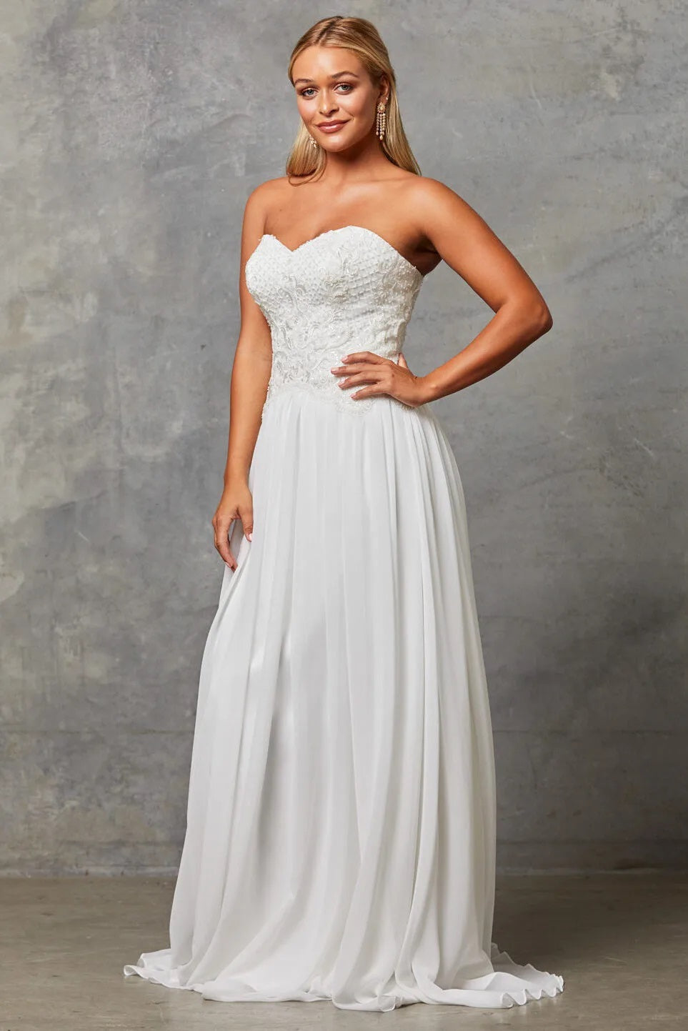 71450 Strapless, corset, beaded bodice. Chiffon skirt.