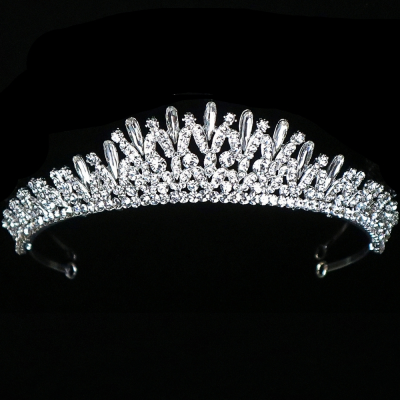 7434 Crystal treasure Tiara with Swarovski crystals.