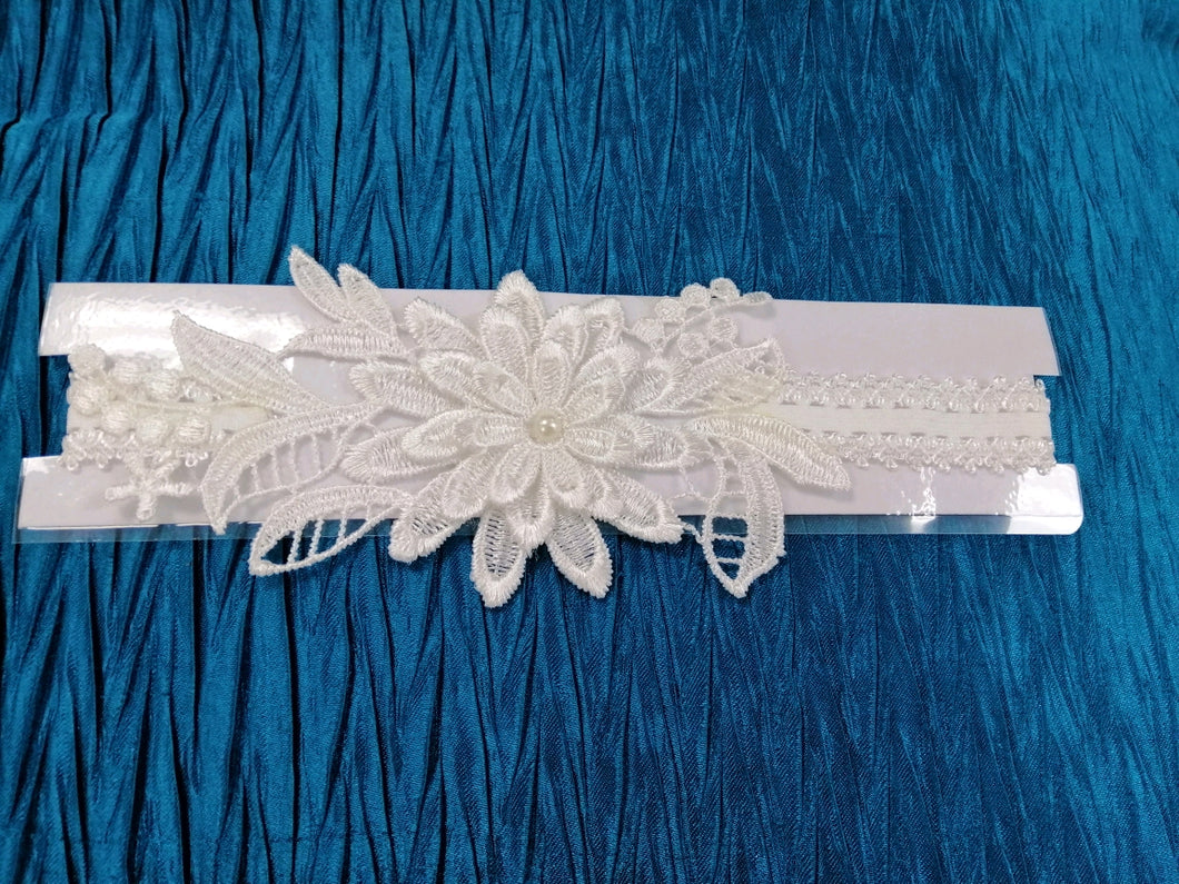 BBG1 Lace bridal garter with applique flowers