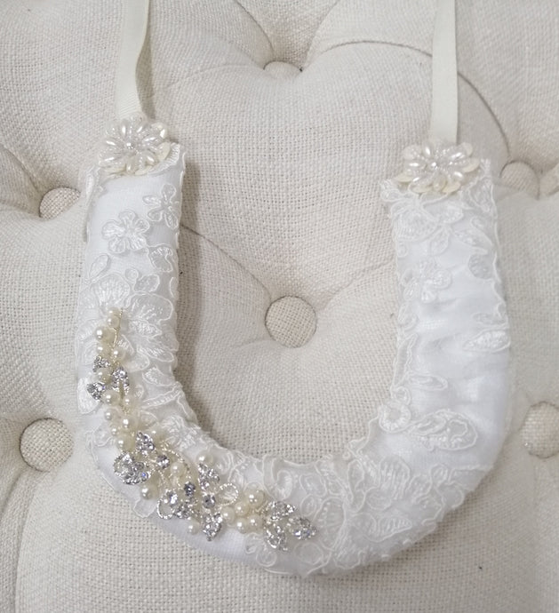 BBHS32 White satin horseshoe with pearls, diamantes and lace embellishments. Hand crafted in NZ