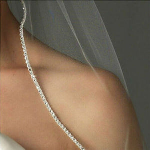 BBV40 single layer 3m Cathedral veil with diamante detail trim.
